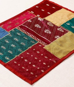 Brocade Saree Patch Tapis De Table Écologique Coton Tissu Dessous De Verre pour Table À Manger Multicolore Tressé Décor À La Maison pour Restaurants - Product Image 4