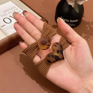 The new resin leopard pattern ball <b>thick</b> rubber band all-match elastic hair rope girl ball head rope towel <b>ring</b> hair <b>ring</b> - Product Image 4