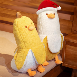 Peluche de Pato <span class=keywords><strong>Banana</strong></span> Navideño de 19.7 Pulgadas con Gorro de Santa, Adorable Almohada de Peluche para Niños y Niñas - Product Image 4