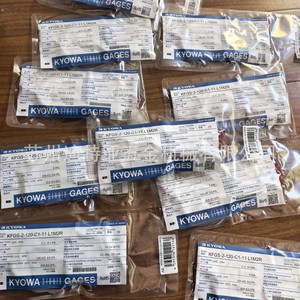 เกจวัดแรงดึงคิโยวะ รุ่น KFGS-2-120-C1-11 L1M2R เหล็ก 2 มม. ผลิตในญี่ปุ่น - Product Image 1