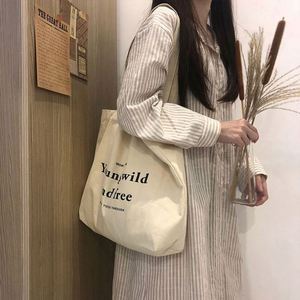 กระเป๋าผ้าแคนวาสพิมพ์โลโก้ตามสั่ง ขายส่ง พร้อมช่องใส่ของและซิป - Product Image 4