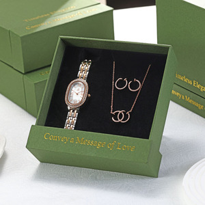 Set Regalo di Lusso per Donna: Orologio Elegante in Lega con Movimento al Quarzo, Collana e Bracciale, Ideale per Regali Aziendali - Product Image 5