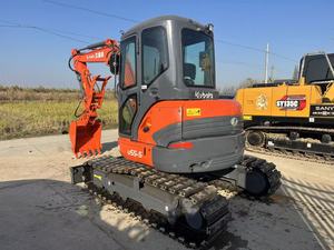 รถขุดขนาดเล็ก Kubota U55-5 5.5 ตัน มือสองจากญี่ปุ่น ได้รับการรับรองมาตรฐาน CE พร้อมหัวหนีบไฮดรอลิก สำหรับงานในฟาร์มและเมือง - Product Image 2
