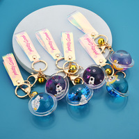 Cadeaux originaux Mini porte-clés astronaute 3D Porte-clés vaisseau spatial liquide Porte-clés mystérieux Espace Aqua Huile
