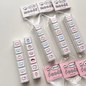 Hàn Quốc Phong Cách Tạp Chí Tem Mới Sáng Tạo Bàn Phím Sáu Liên kết Tài Khoản Mini Tem Và Thẻ Tùy Chỉnh Tem Phim Hoạt Hình Cảm Quang - Product Image 2