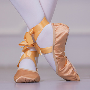 <span class=keywords><strong>Zapatos</strong></span> <span class=keywords><strong>de</strong></span> Ballet <span class=keywords><strong>de</strong></span> satén para <span class=keywords><strong>baile</strong></span> <span class=keywords><strong>de</strong></span> ballet <span class=keywords><strong>Zapatos</strong></span> planos Venta al por mayor <span class=keywords><strong>Zapatos</strong></span> <span class=keywords><strong>de</strong></span> punta <span class=keywords><strong>de</strong></span> ballet <span class=keywords><strong>baratos</strong></span> - Product Image 5