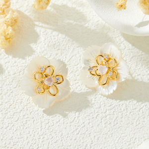 White Shell Flower <b>Stud</b> <b>Earrings</b> With Gold Accents And <b>Crystal</b> Center S925 Silver Posts For Women Party Jewelry - Product Image 4