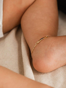DuoYing Unique 18K chapado en oro de acero inoxidable nombre del bebé pulsera cumpleaños niños grabado láser personalizado perfecto Santa secreto <span class=keywords><strong>regalo</strong></span> - Product Image 5