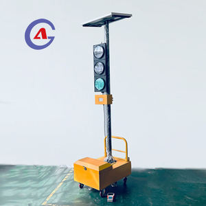 Semáforo Móvil Portátil Inalámbrico Desmontable para Exteriores con Detección de Radar y Energía Solar - Product Image 1