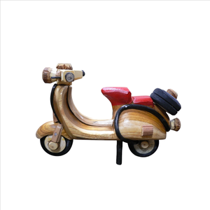 Recuerdo de Motocicleta Hecho a Mano en Madera Pulida - Product Image 3