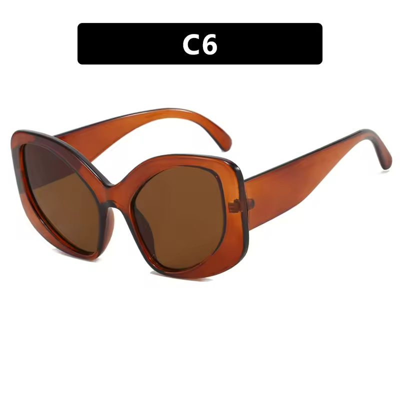 สีน้ำตาล