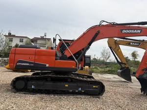 Excavatrice hydraulique robuste Doosan DX225, 22 tonnes, sur chenilles, 22 500 kg, grande <span class=keywords><strong>pelle</strong></span>, godet renforcé, moteur, pompe, modèle 2024, pour travaux routiers - Product Image 3