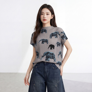 PY Women's Geometric Print Short Sleeve T-Shirt Crew Neck Slim Casual <b>Spring</b> Summer Eco-Friendly Polyester Woven Anti-Pilling - Product Image 2