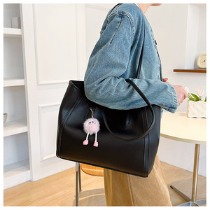 Sac à bandoulière de tempérament simple à la mode Offre Spéciale sac fourre-tout sous les bras pour femmes. Z0119 - Product Image 6