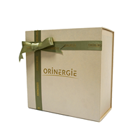 Vente en gros boîte pliante personnalisée emballage à clapet avec ruban emballage de boîte cadeau en carton rigide