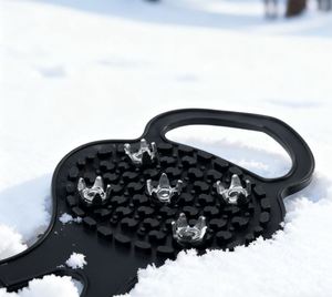 Couvre-chaussures antidérapants à cinq dents en TPE imperméable – Semelle à crampons portable pour l'hiver, idéal pour l'alpinisme et les sentiers enneigés - Product Image 1