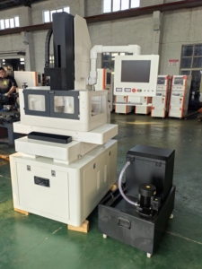 Cnc Edm Máquina perforadora <span class=keywords><strong>de</strong></span> agujeros pequeños Calidad <span class=keywords><strong>de</strong></span> Taiwán Máquina perforadora CNC EDM <span class=keywords><strong>de</strong></span> alta precisión XF3040 Diámetro <span class=keywords><strong>de</strong></span> perforación 0,3-6,0mm - Product Image 2