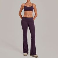 Nouvel Arrivage Ensemble de Yoga pour Femme 2 Pièces : Soutien-gorge de Sport Rembourré à Bretelles Croisées et Leggings Évasés à Taille Relevée, Couleur Unie, Respirant, Tenue de Fitness