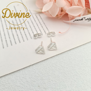 أقراط فضية مطلية بالجملة، أقراط فراشة فضية اللون، أقراط قلب من سبيكة النحاس، أقراط بسيطة، هدايا مجوهرات للفتيات - Product Image 4