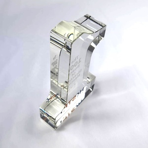 Trofeo de Cristal Transparente con Grabado Personalizado al por Mayor, Trofeo de Cristal Número Uno 1 Grabado, Recuerdo de Aniversario, Premios N.° 1 - Product Image 4