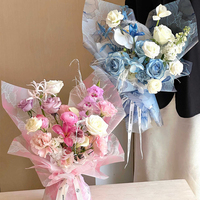 Stock direct usine disponible – Papier d'emballage floral translucide à finition mate pour anniversaire et remise de diplôme