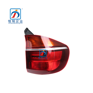 Nuovi Fari Posteriori e Luci Freno Rosse Modificate e Aggiornate 63217200817 63217200818 per <span class=keywords><strong>X5</strong></span> <span class=keywords><strong>E70</strong></span> - Product Image 1