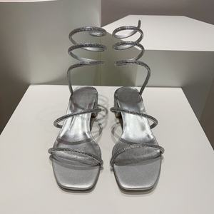 Sandales à talons aiguilles en cristal pour femmes, élégantes, argentées, à fines brides, chaussures de soirée pour l'été, mode et occasions spéciales - Product Image 2