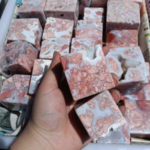 بيع بالجملة مكعبات العقيق الوردي الطبيعية عالية الجودة جيود شفاء الكريستال الكوارتز مكعب الحرفية للزينة - Product Image 2