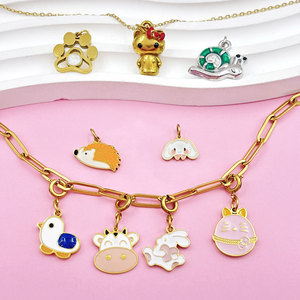 กำไลข้อมือสแตนเลสสตีล 316L ชุบทอง 14k 18k PVD ลายการ์ตูนน่ารักแบบกำหนดเอง DIY พร้อมจี้ห้อยน่ารักๆ สำหรับสร้อยข้อมือและสร้อยคอ - Product Image 4