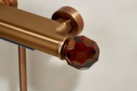 Ensemble de robinetterie de douche et baignoire thermostatique contemporaine en laiton avec finition brossée, jet pluie et jet massant pour usage hôtelier