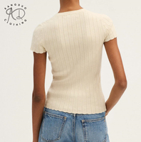 KD Strickwarenherstellung Maßgeschneiderte OEM ODM Designer Slim Fit Baumwolle Klassischer Knopf Kurzarm Damen Top Cardigan