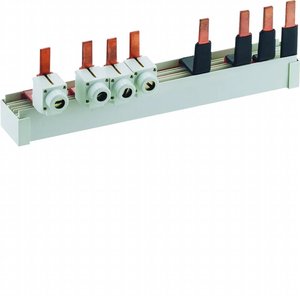 Kit barra di collegamento Hager HZ156R per interruttori di commutazione Hi405R e Hi406R, set da 4 pezzi - Product Image 1