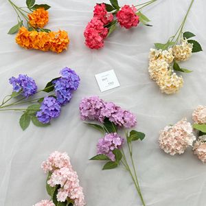Bouquet d'hortensias artificiels en soie, 4 têtes, fleurs artificielles réalistes multicolores pour la décoration de mariage et de la maison - Product Image 3