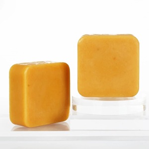 <span class=keywords><strong>Sapone</strong></span> Artigianale Trasparente alla Curcuma, Limone, Papaya e Acido Kojico, Sbiancante, Idratante, Delicato, Non Irritante - Product Image 2