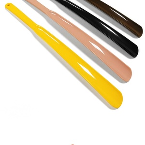 Calzascarpe con Manico Lungo 49 cm Personalizzabile con LOGO, in Plastica Rigida, Strumento di Assistenza per Indossare le Scarpe - Product Image 6