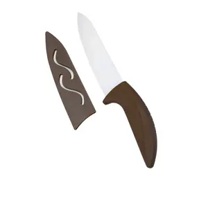Nuevo diseño de producto utensilios de cocina blanco Blade Brown con los cuchillos de cerámica con tapa