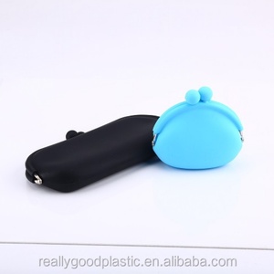 Proveedor Confiable en China, Accesorios de Moldeo por Inyección de Calidad, Moldeo de Plástico de Policarbonato para Bolsas de Gafas de Silicona - Product Image 2