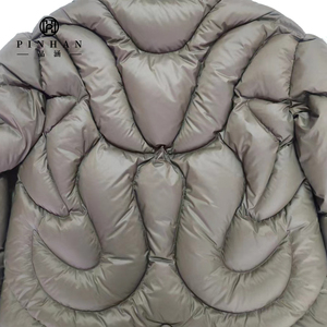 Chaqueta acolchada OEM con diseño de costura única superesponjosa acolchada de plumón de <span class=keywords><strong>ganso</strong></span> para <span class=keywords><strong>hombre</strong></span>, venta directa del fabricante - Product Image 4