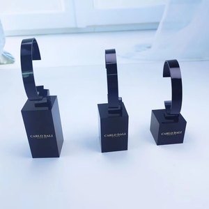 Pemegang <span class=keywords><strong>Display</strong></span> keamanan akrilik Modern untuk jam tangan pintar cincin <span class=keywords><strong>C</strong></span> rak jam tangan berdiri untuk tampilan toko ritel - Product Image 3