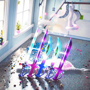 2025 trẻ em dẫn đồ chơi thanh kiếm phát sáng với âm thanh âm nhạc cảm ứng flash cá mập dao phun sơn broadsword làm bằng nhựa - Product Image 3