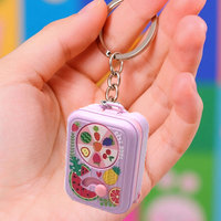 Mini jouet anti-stress rotatif style jeu, breloque à suspendre pour valise et sac à dos, porte-clés couple, ornement promotionnel créatif