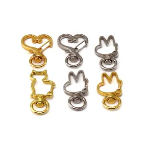 Fabrik benutzer definierte zarte Schlüssel anhänger Geschenk Kaninchen form Herzform Metall Schlüssel bund Schlüssel ring für Kinder Mädchen