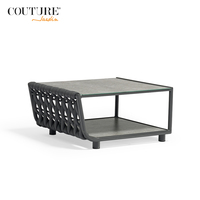 Table basse en verre de petite taille Couture Hug Furniture, design extérieur avec corde