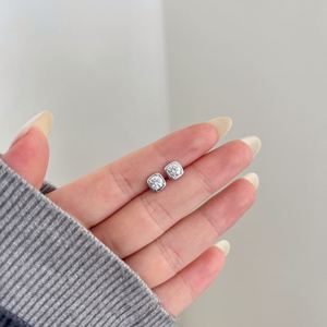 Dylam Sparkle High Jewelry Rhodium Plated 925 <b>Silver</b> D Color VVS1 Solitaire 1ct Moissanite Stone Square <b>Stud</b> Earrings for Daily - Product Image 2