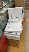 Emballage de vente en gros en carton recyclable gaufré imprimé offset pour MacBook Pro 13" 14" 15" 16" M2 M3 avec pelliculage mat