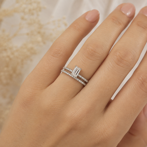 Anello Grande Quadrato con Cristalli per Donne, Elegante Gioiello da Dito alla Moda - Product Image 2