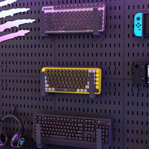 Panneau perforé noir pour salle de jeu: présentoir mural pour écouteurs, décor de bureau pour clavier de souris - Product Image 2