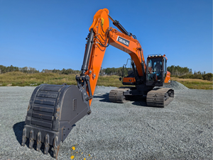 DEVELON DX200 Medium Crawler Excavator Heavy Duty Hydraulic <b>Digger</b> For Earthwork Road Construction - Product Image 1
