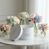 Emballage de fleur de boîte ronde de chapeau en carton blanc avec couvercle pour fleurs de rose