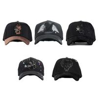 Casquette de baseball personnalisée haut de gamme à cinq panneaux avec broderie en tissu appliqué, motif dessiné à la main, en velours respirant et imperméable